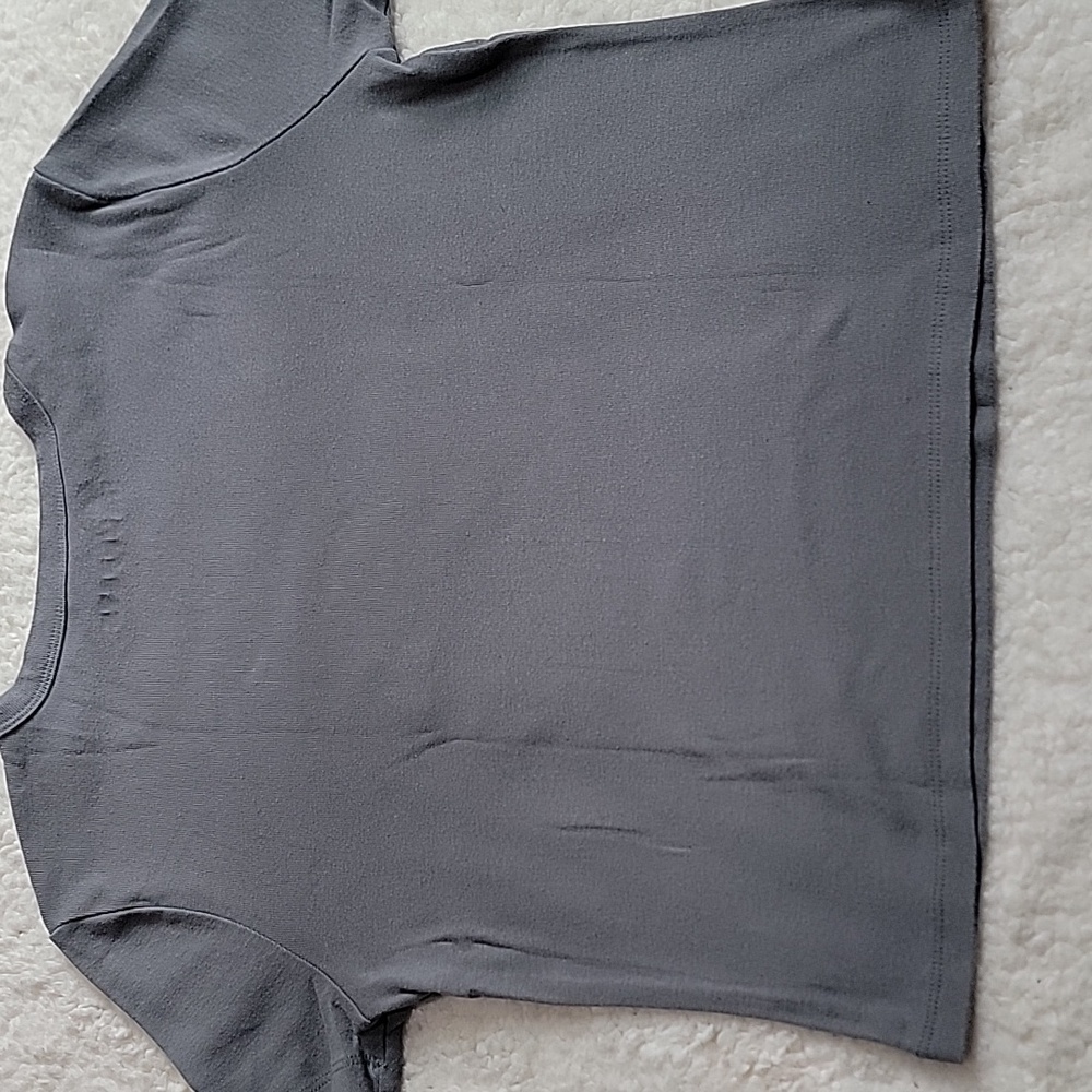 Disney The Muppets M Gray Tee with Kermit Graphic - Picture 5 of 8